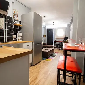 https://apartamento-cisneros.bilbaohotelsspain.com